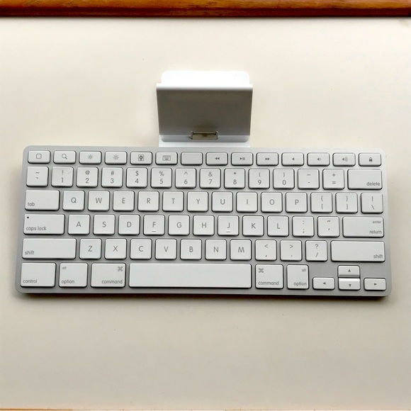 Apple Keyboard Dock A1359 - Picture 1 of 7
